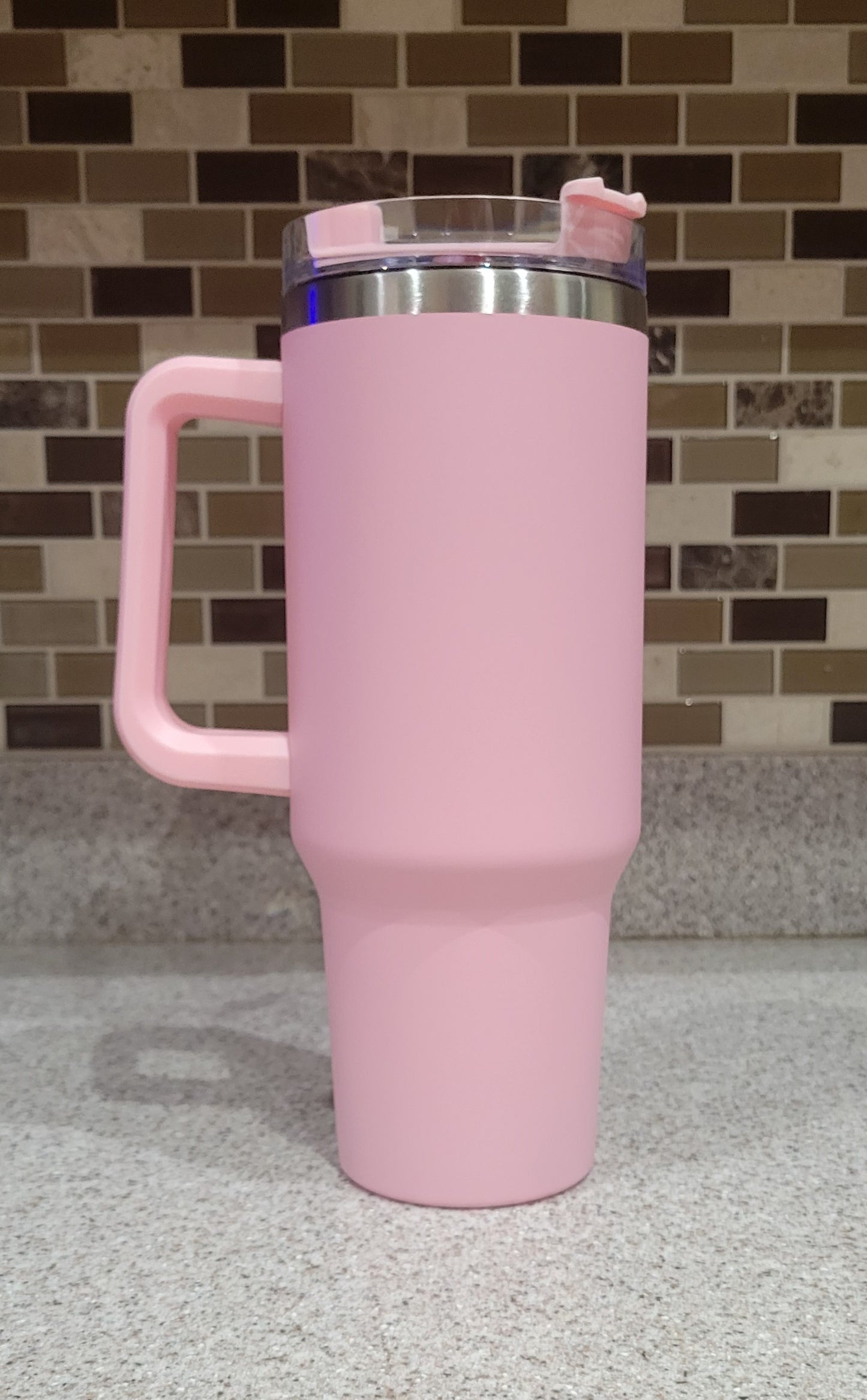 40 oz. Tumbler with Handle - Pink (No Box)